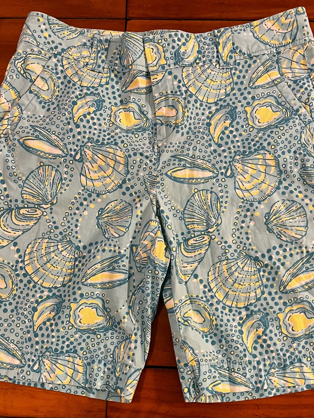 Lily Pulitzer Sz 10 Stuffed Seashell Cotton Shorts - Blue & Yellow